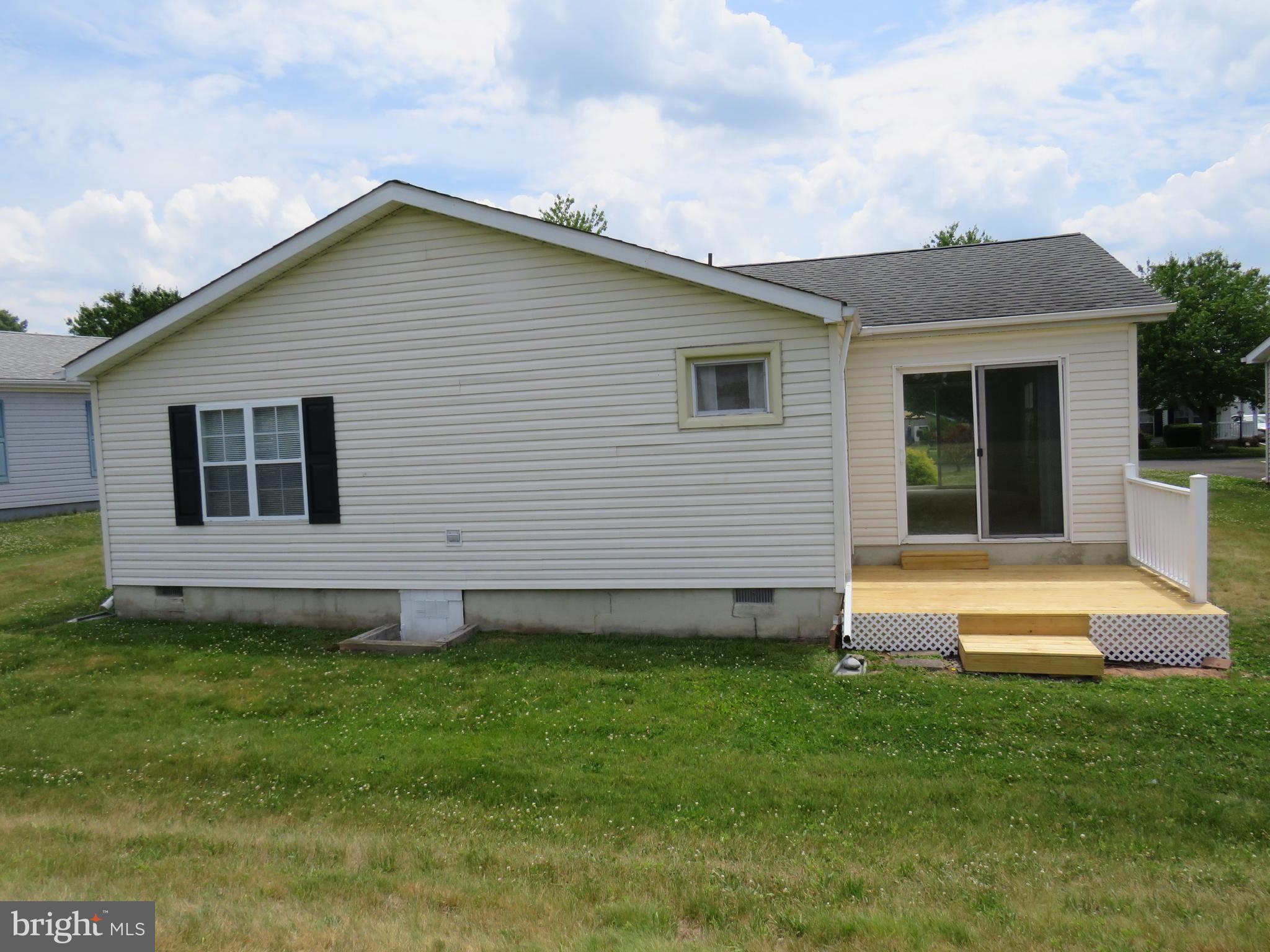 BUCKINGHAM SPRINGS - Residential