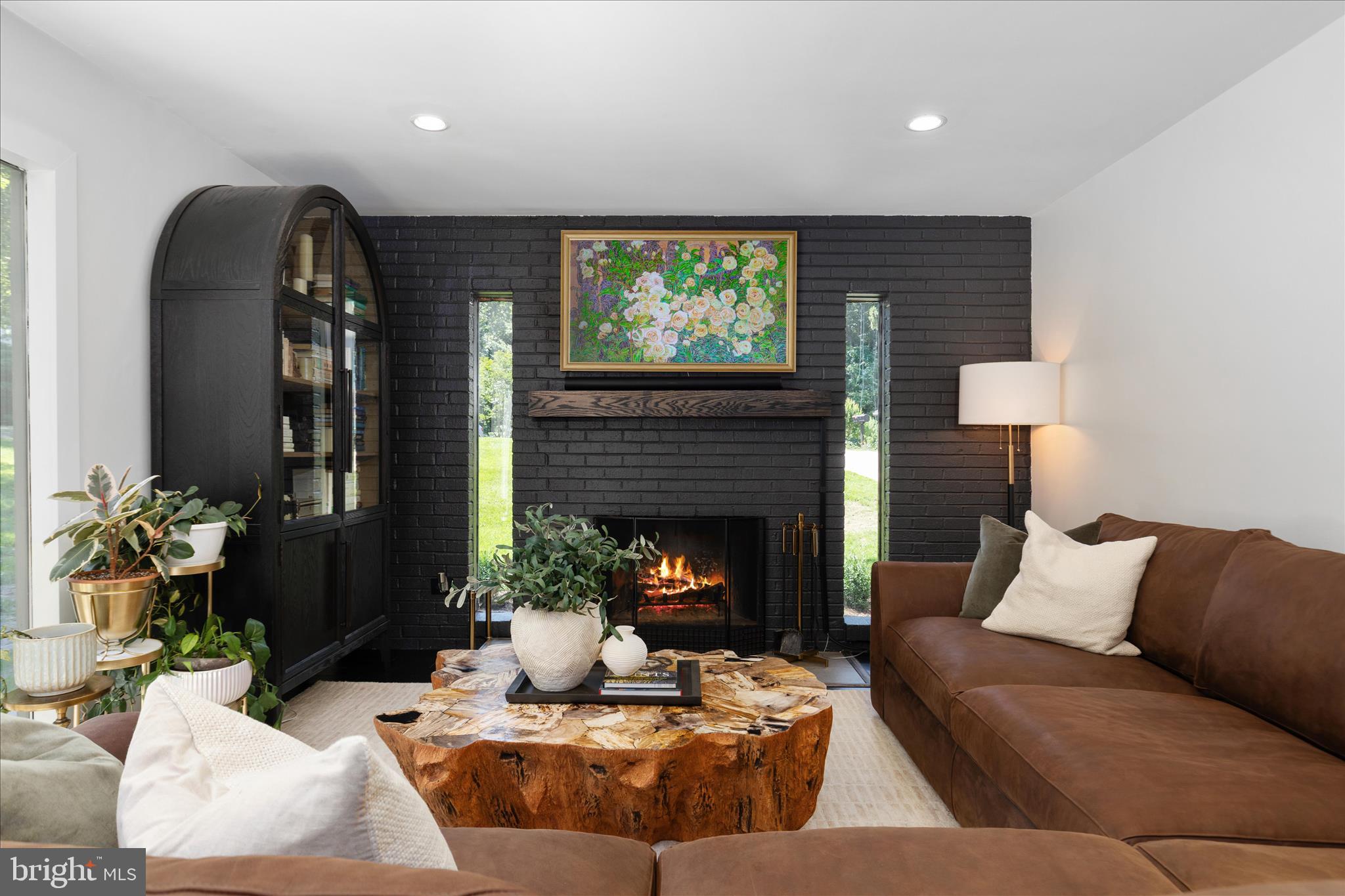 RESTON - Residential