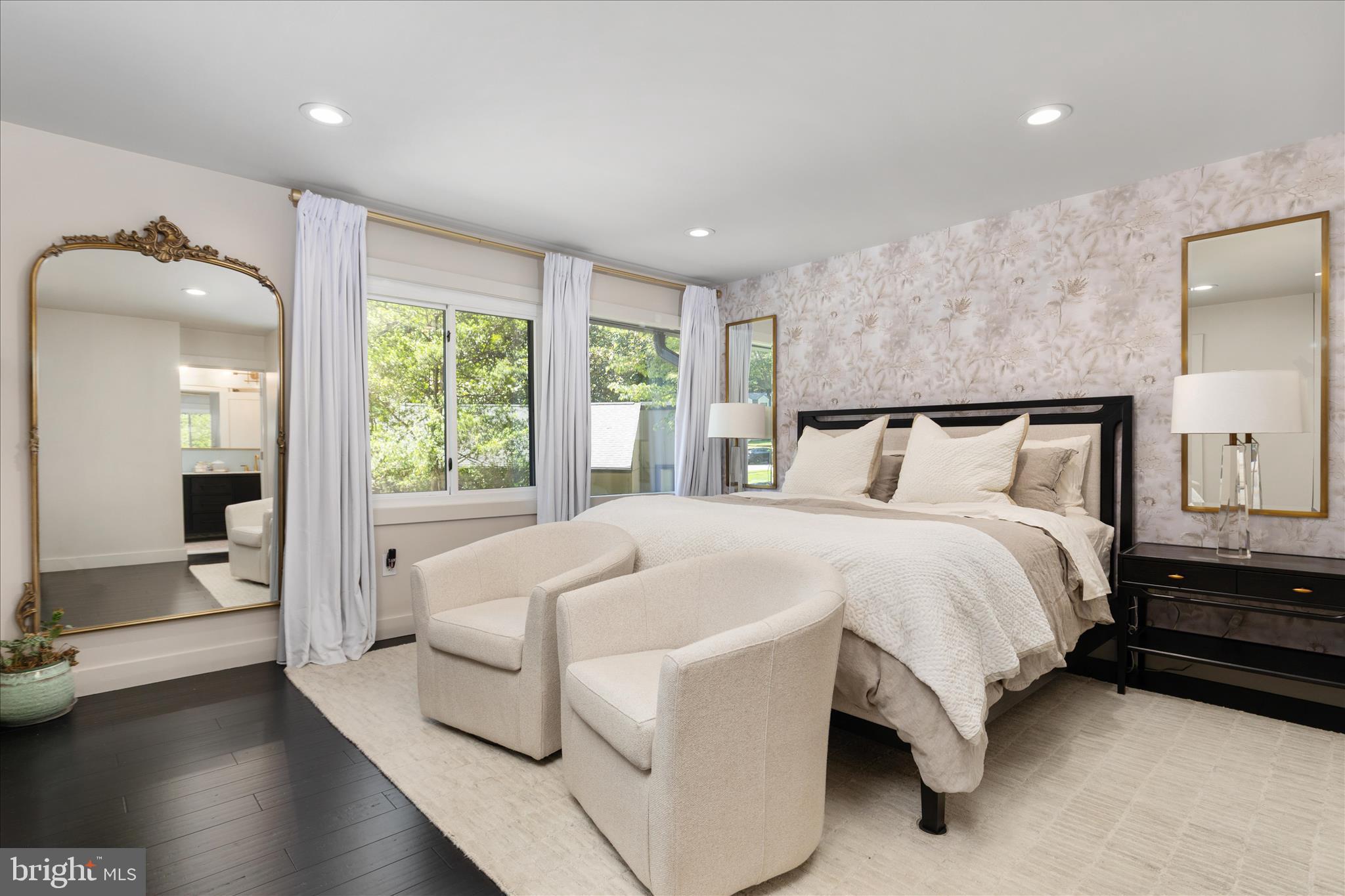 RESTON - Residential