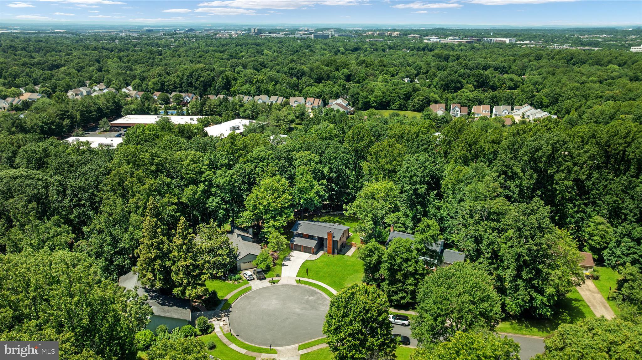RESTON - Residential