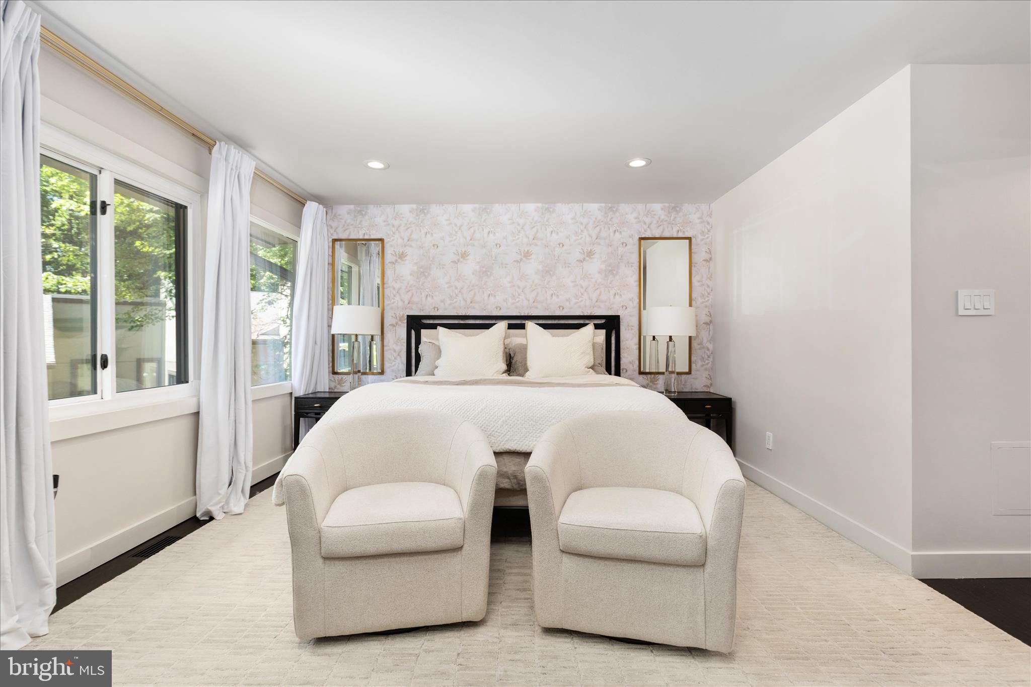 RESTON - Residential