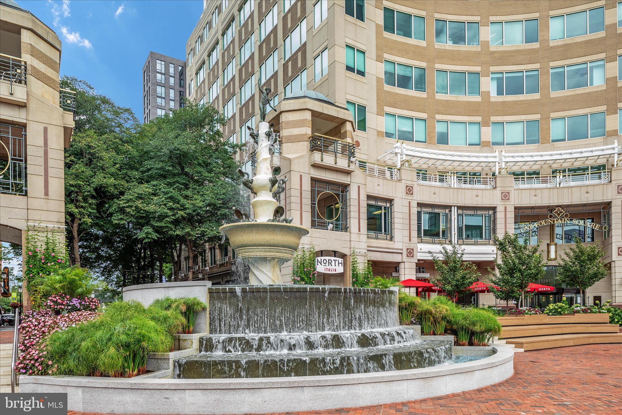 RESTON - Residential