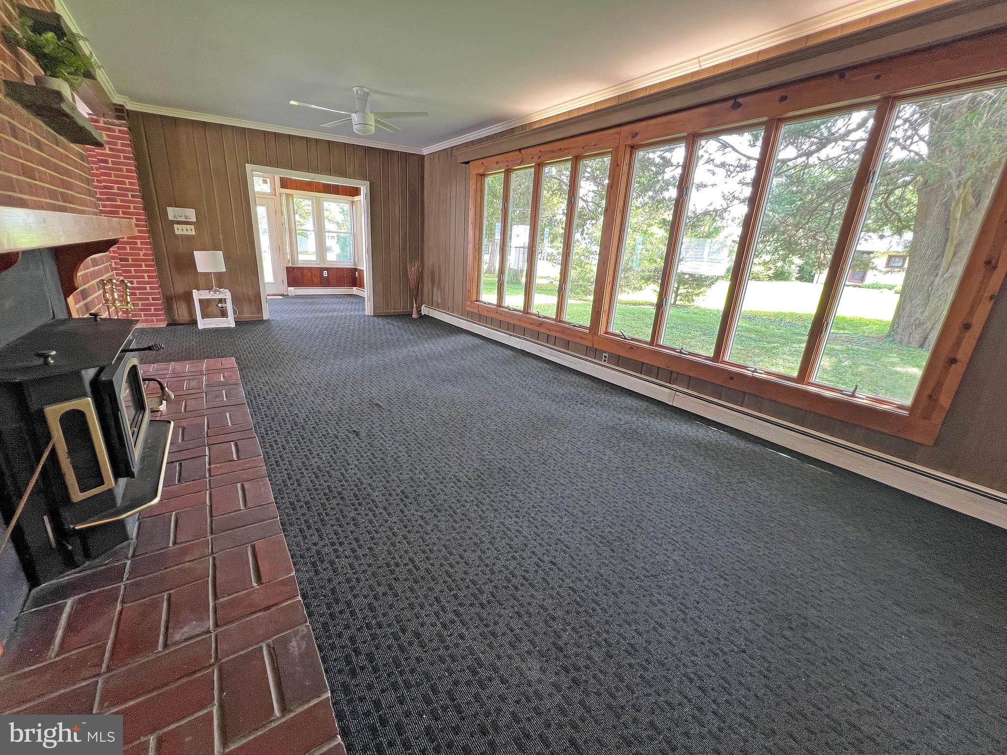 HACKS POINT - Residential