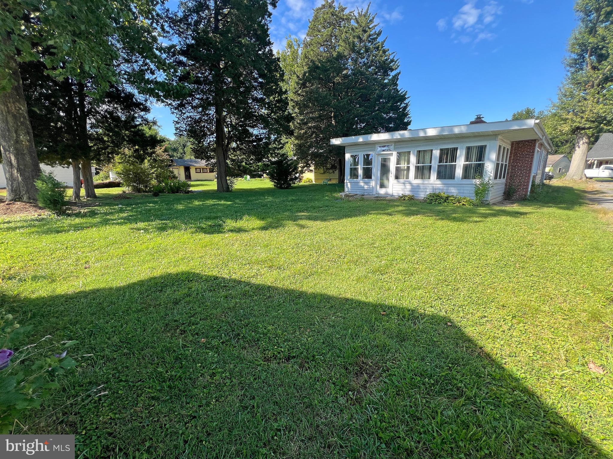 HACKS POINT - Residential