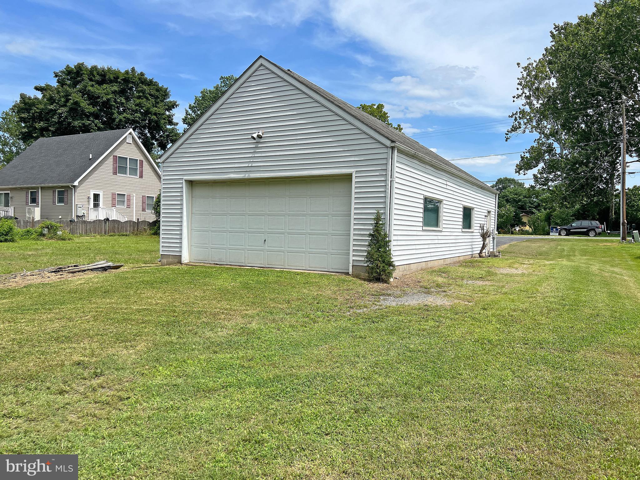 HACKS POINT - Residential
