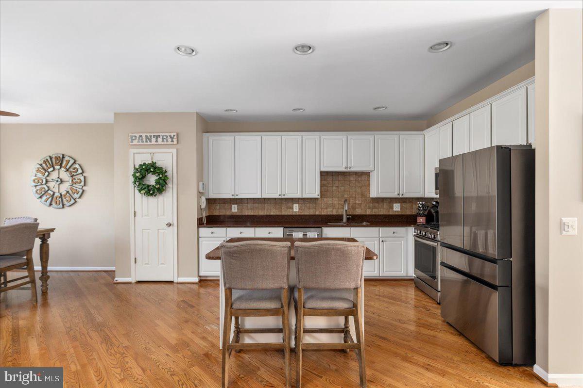 GREAT FALLS CHASE - Residential