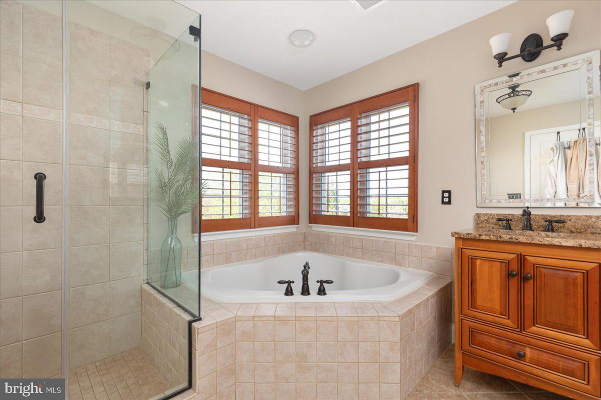 GREAT FALLS CHASE - Residential