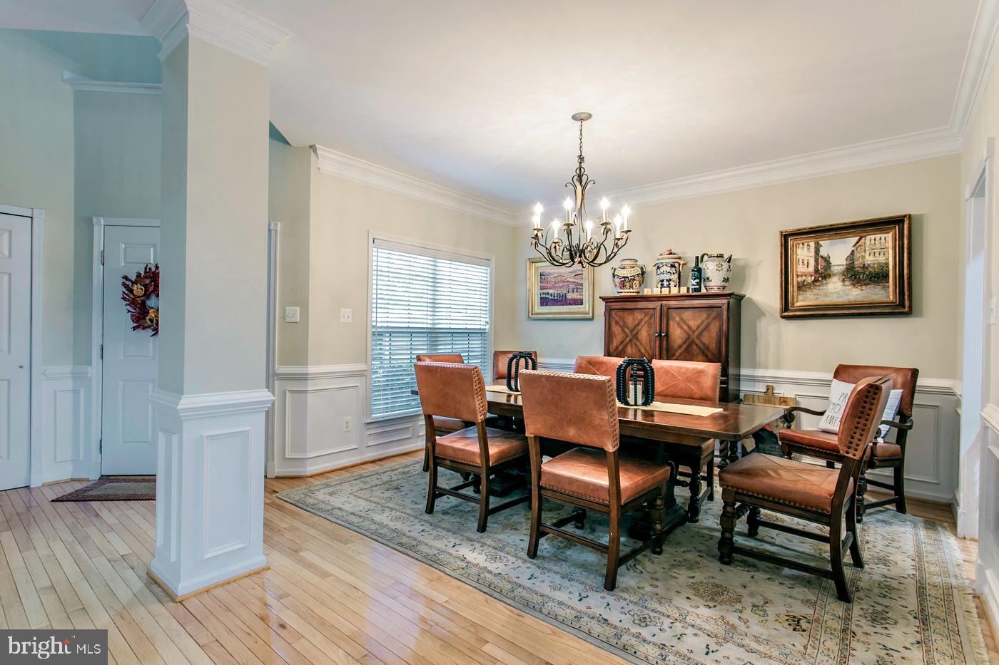 RIVERCREST - Residential