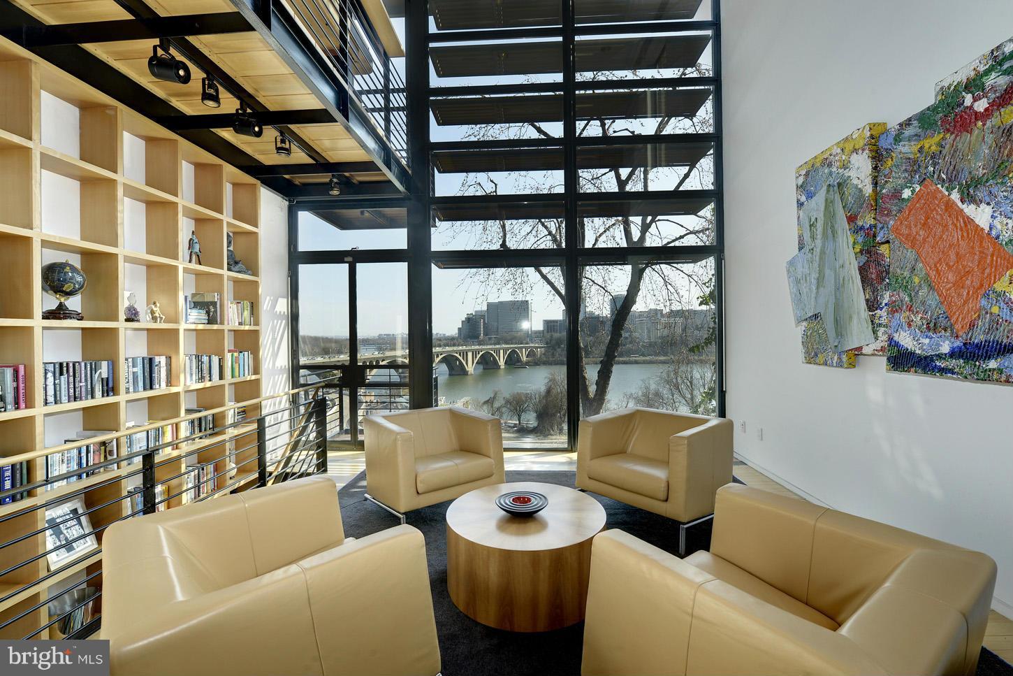 GEORGETOWN - Residential