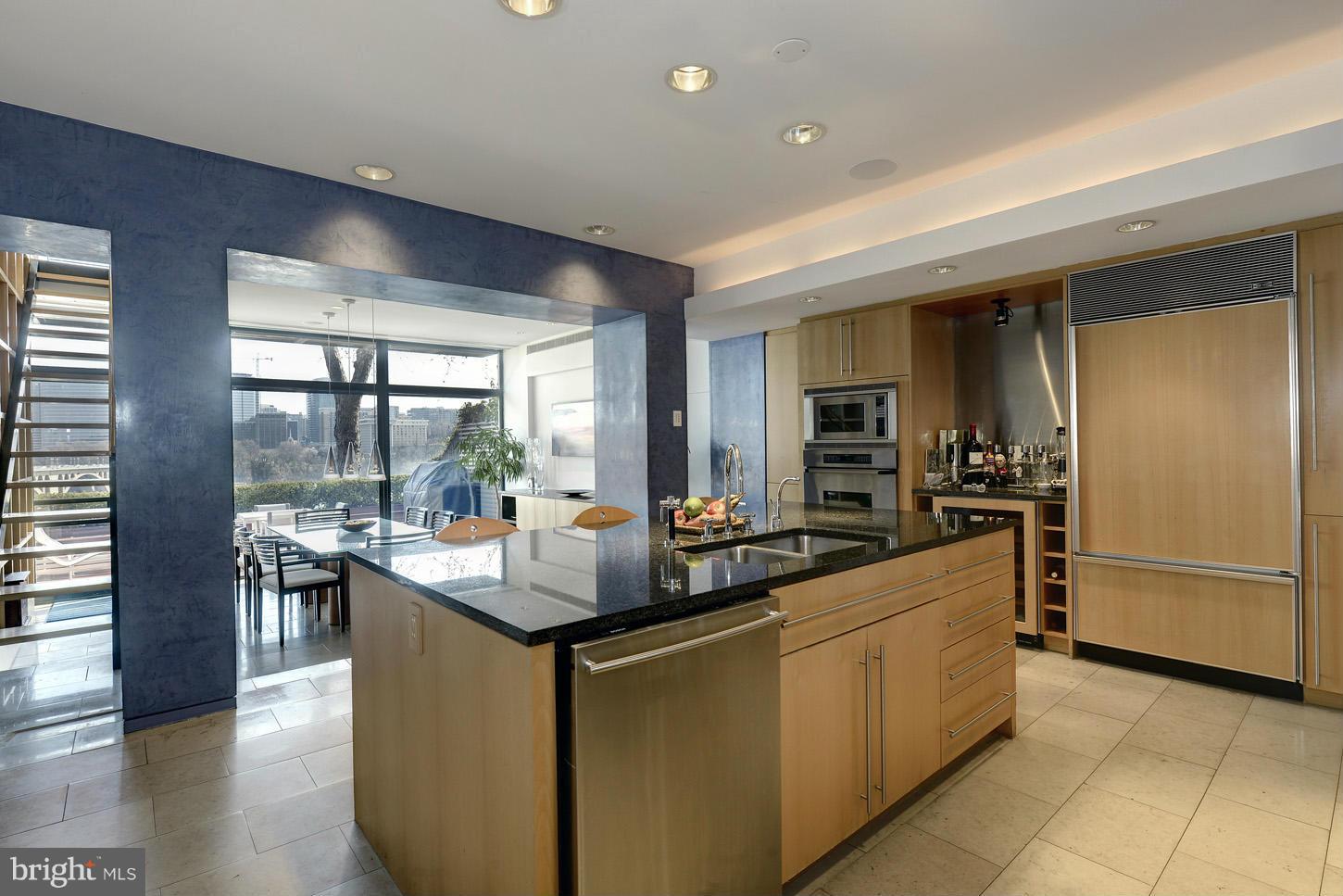 GEORGETOWN - Residential