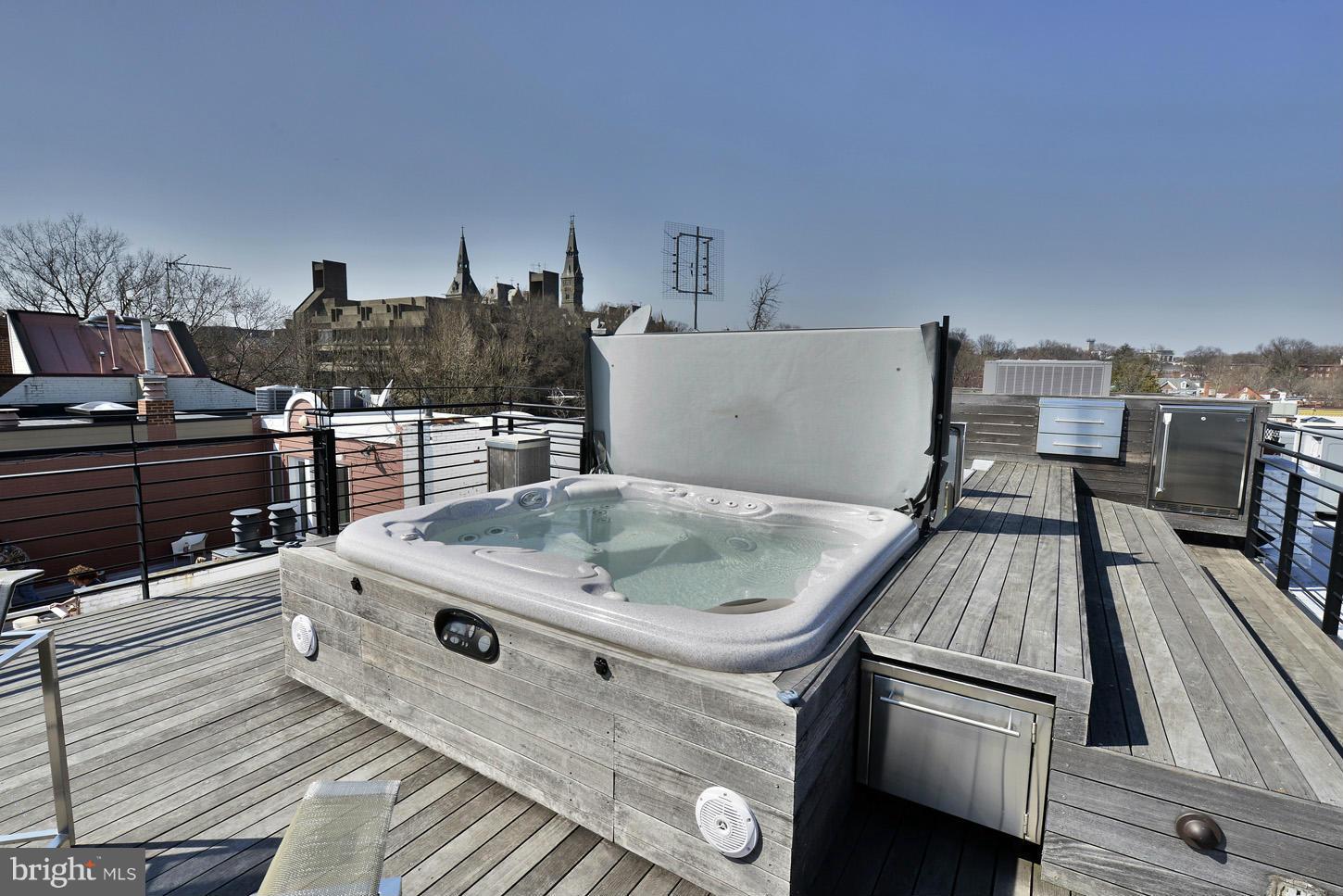 GEORGETOWN - Residential