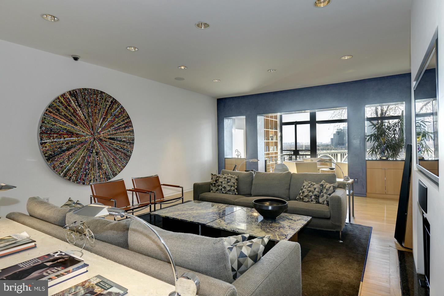 GEORGETOWN - Residential
