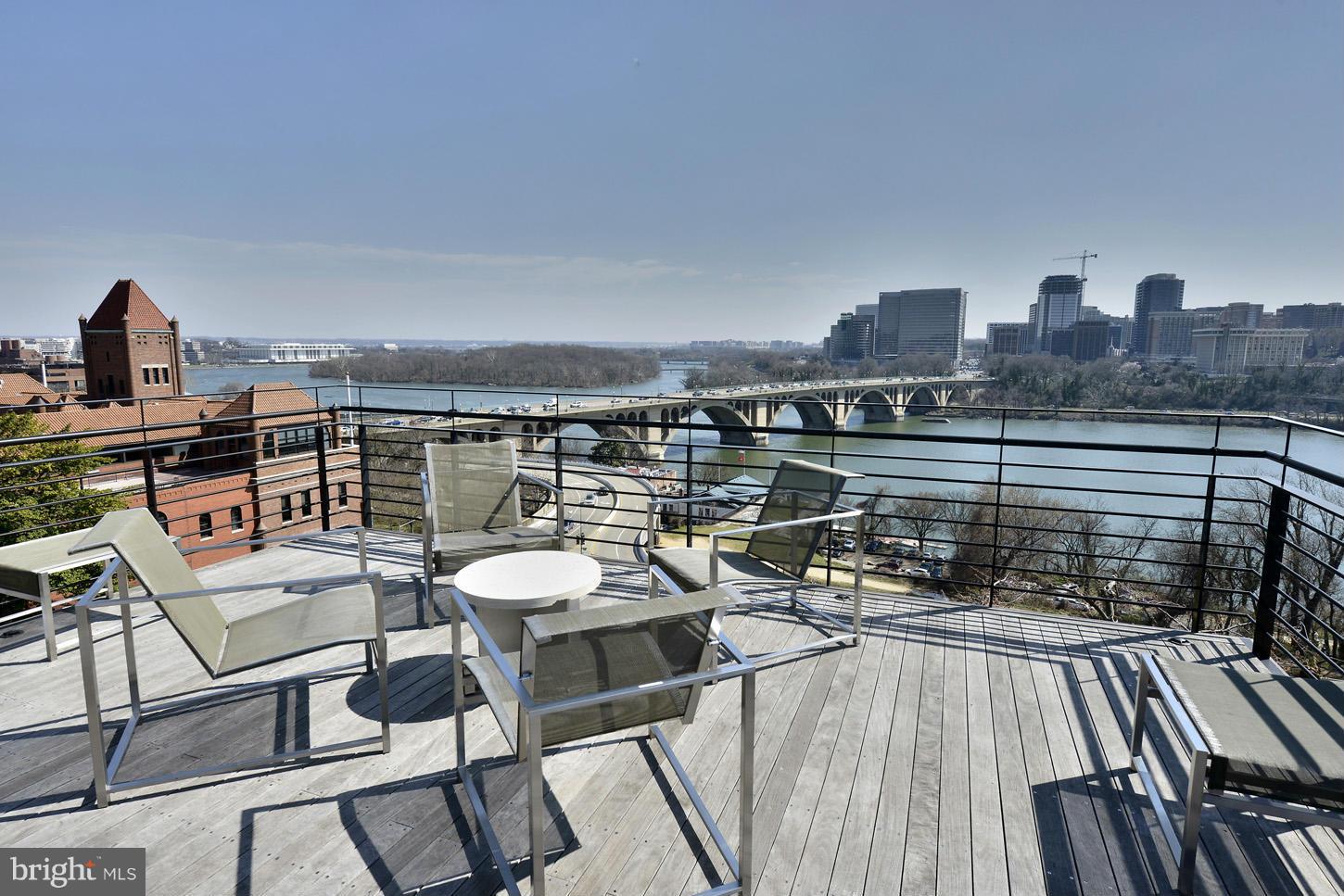 GEORGETOWN - Residential
