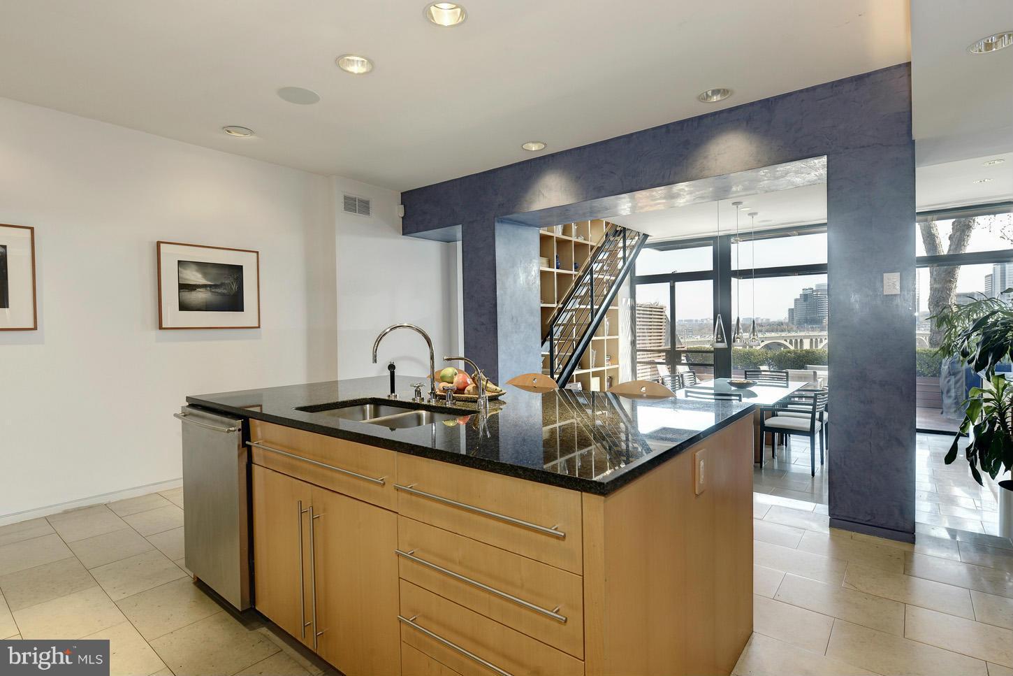 GEORGETOWN - Residential