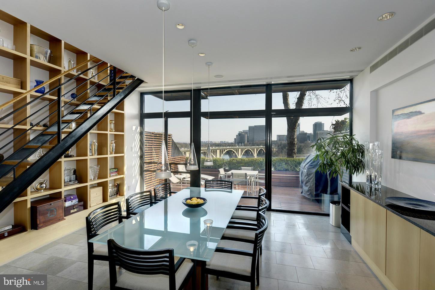 GEORGETOWN - Residential