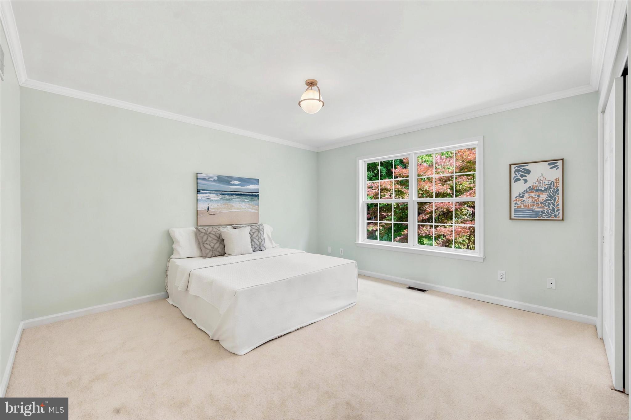 WHITEWOODS - Residential