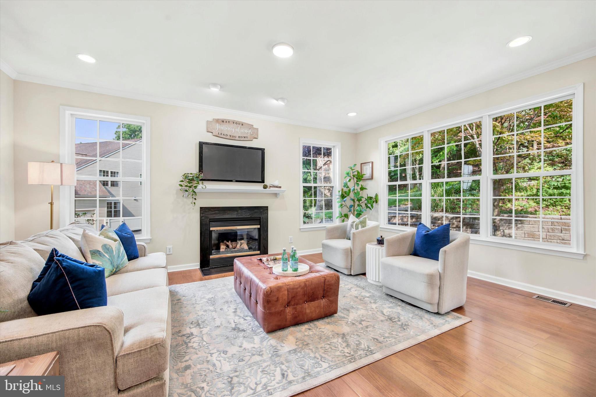 WHITEWOODS - Residential