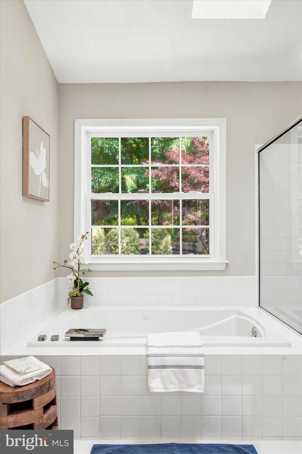 WHITEWOODS - Residential