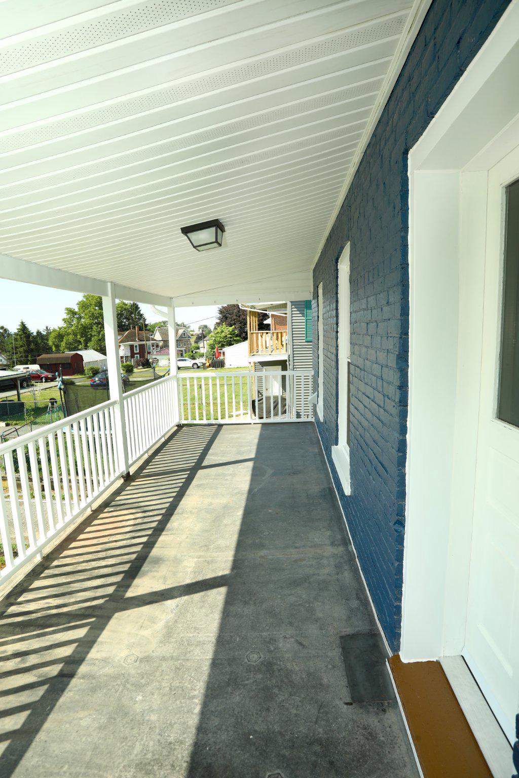 WAYNESBORO - Residential