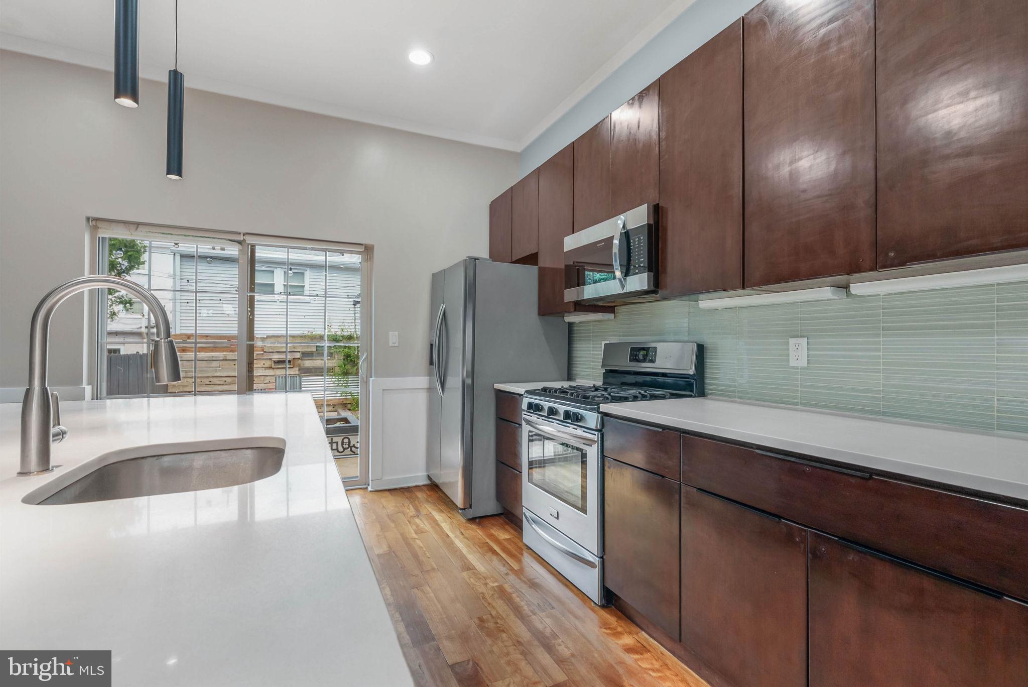 MANAYUNK - Residential