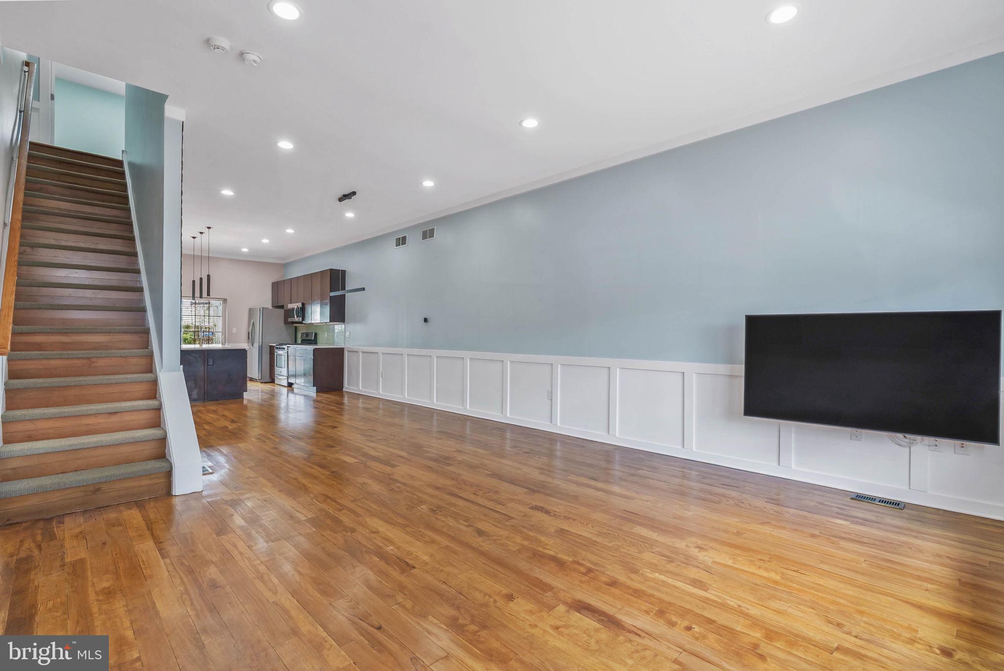 MANAYUNK - Residential