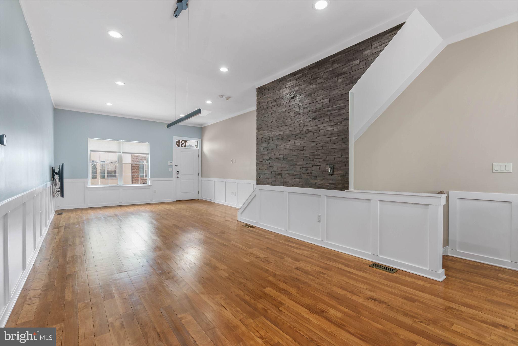 MANAYUNK - Residential