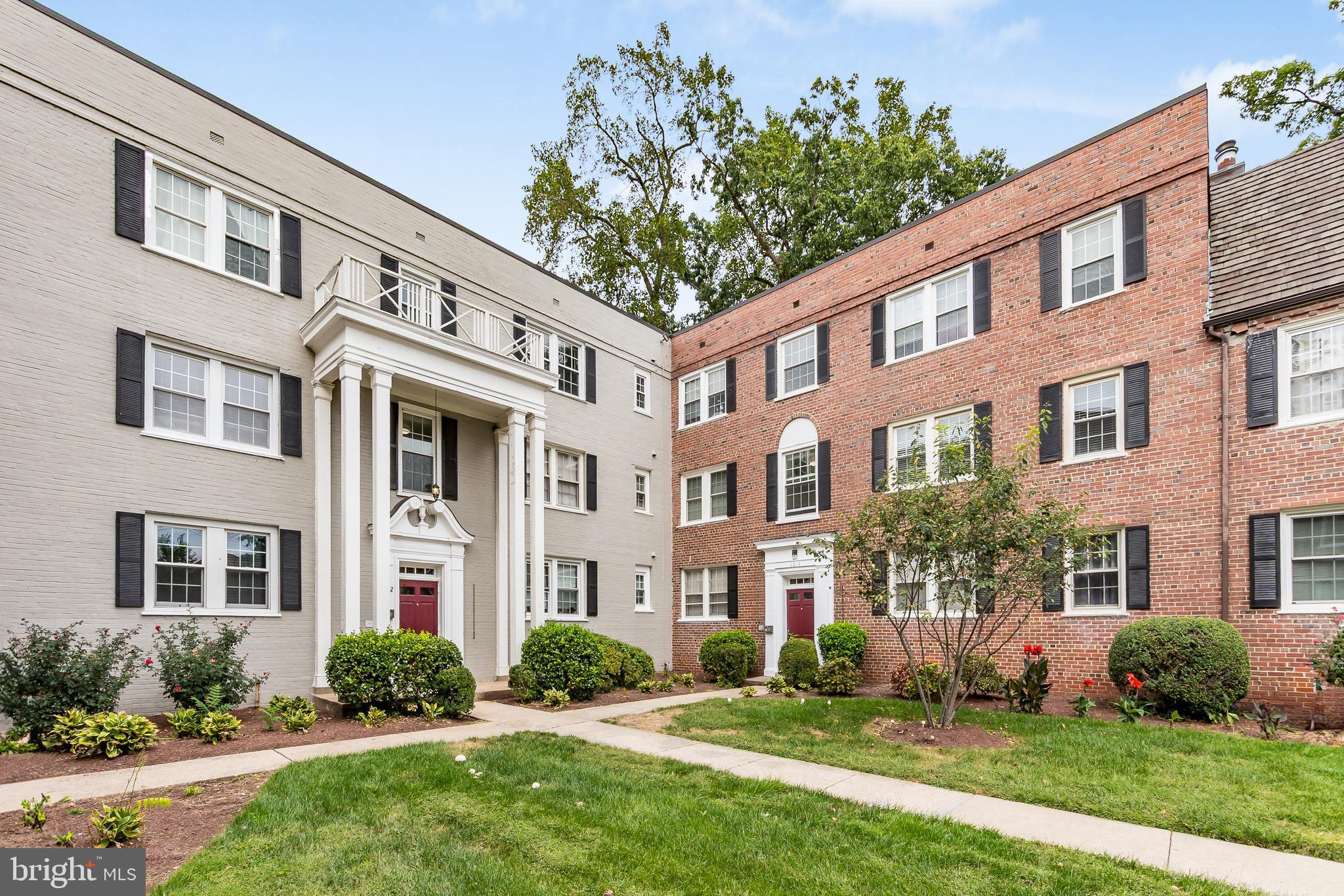 HILL CREST - Residential