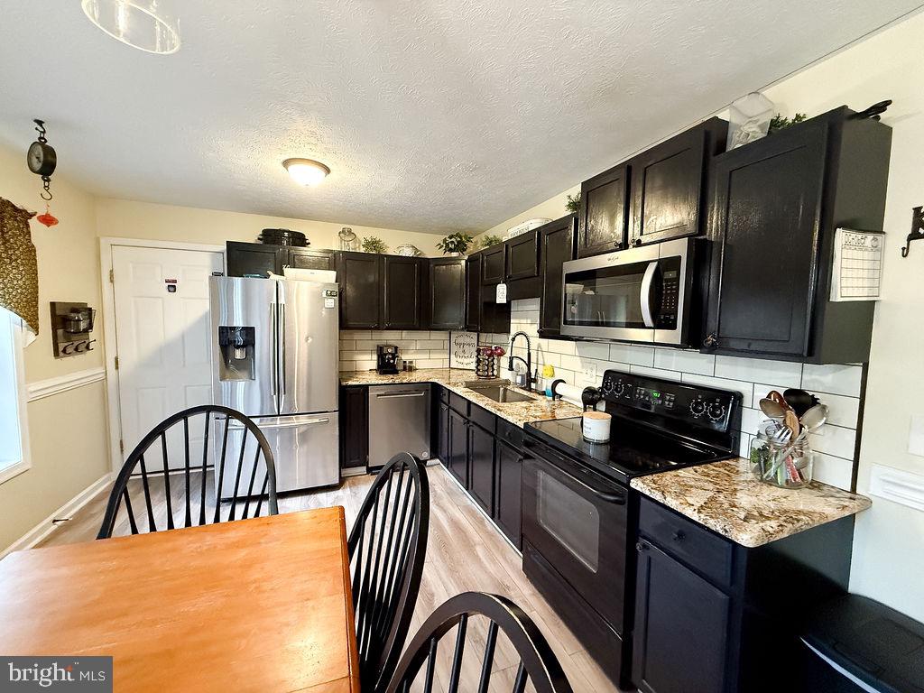 TIMBERWOOD VILLAGE - Residential