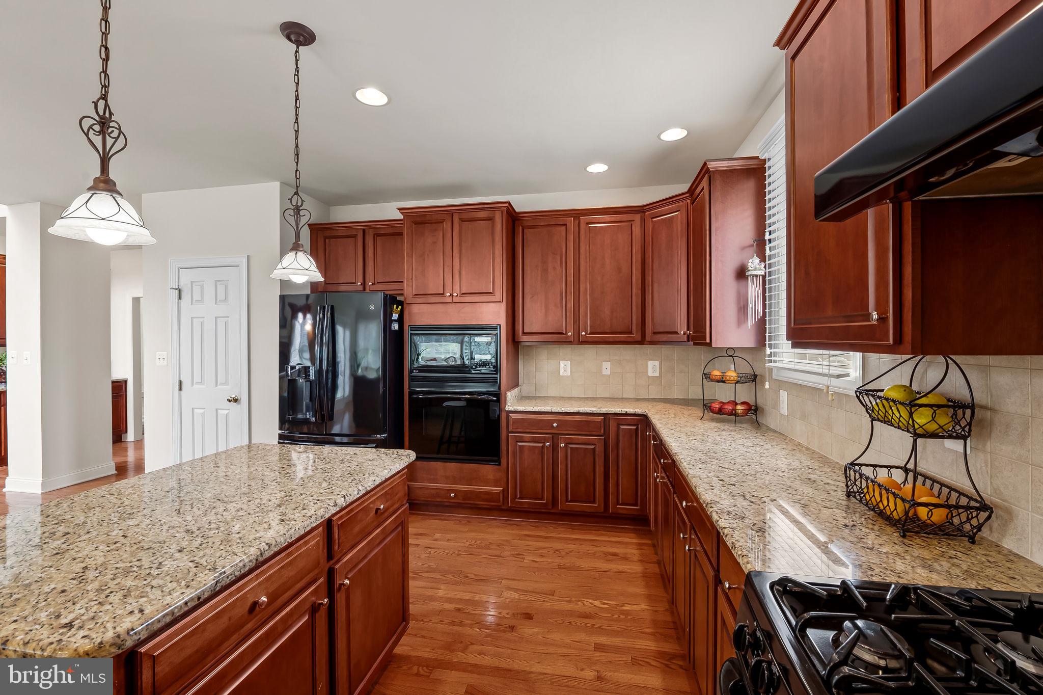 THE ESTATES AT CEDARDAY - Residential