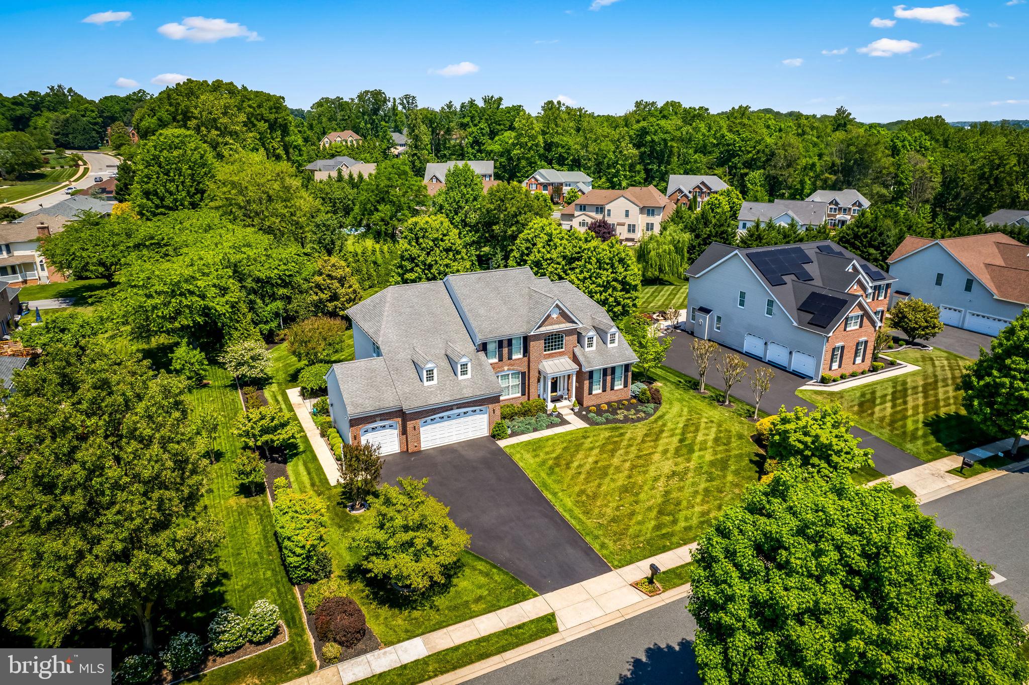 THE ESTATES AT CEDARDAY - Residential