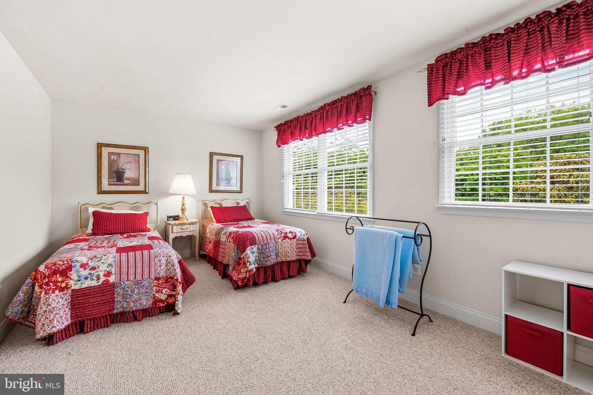 THE ESTATES AT CEDARDAY - Residential