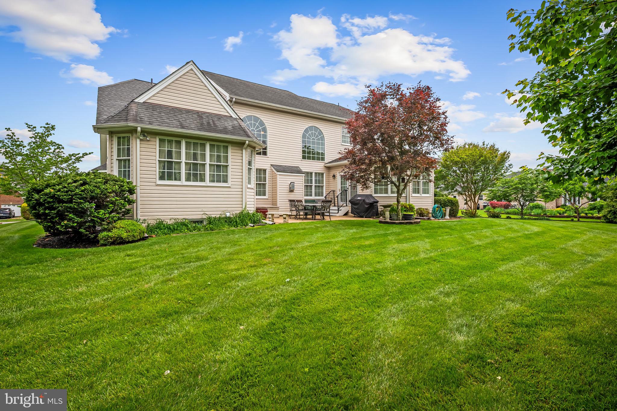 THE ESTATES AT CEDARDAY - Residential