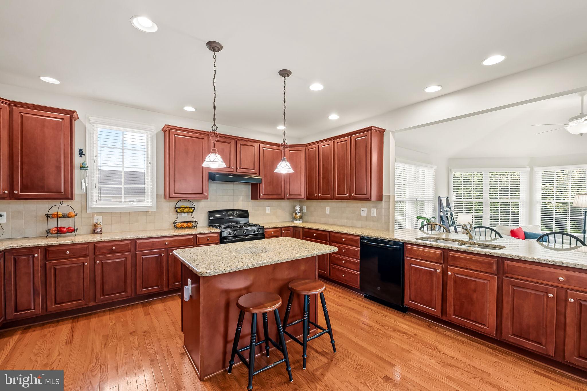 THE ESTATES AT CEDARDAY - Residential