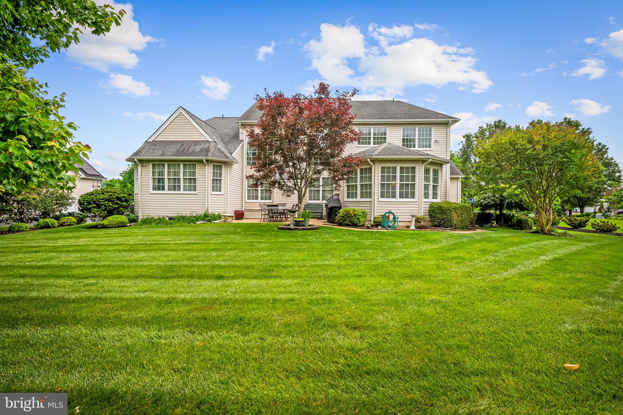 THE ESTATES AT CEDARDAY - Residential