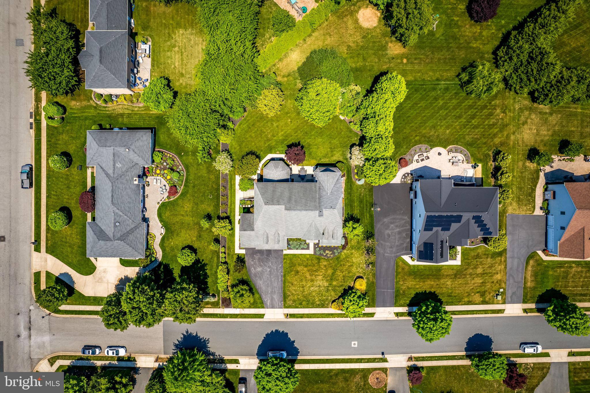 THE ESTATES AT CEDARDAY - Residential