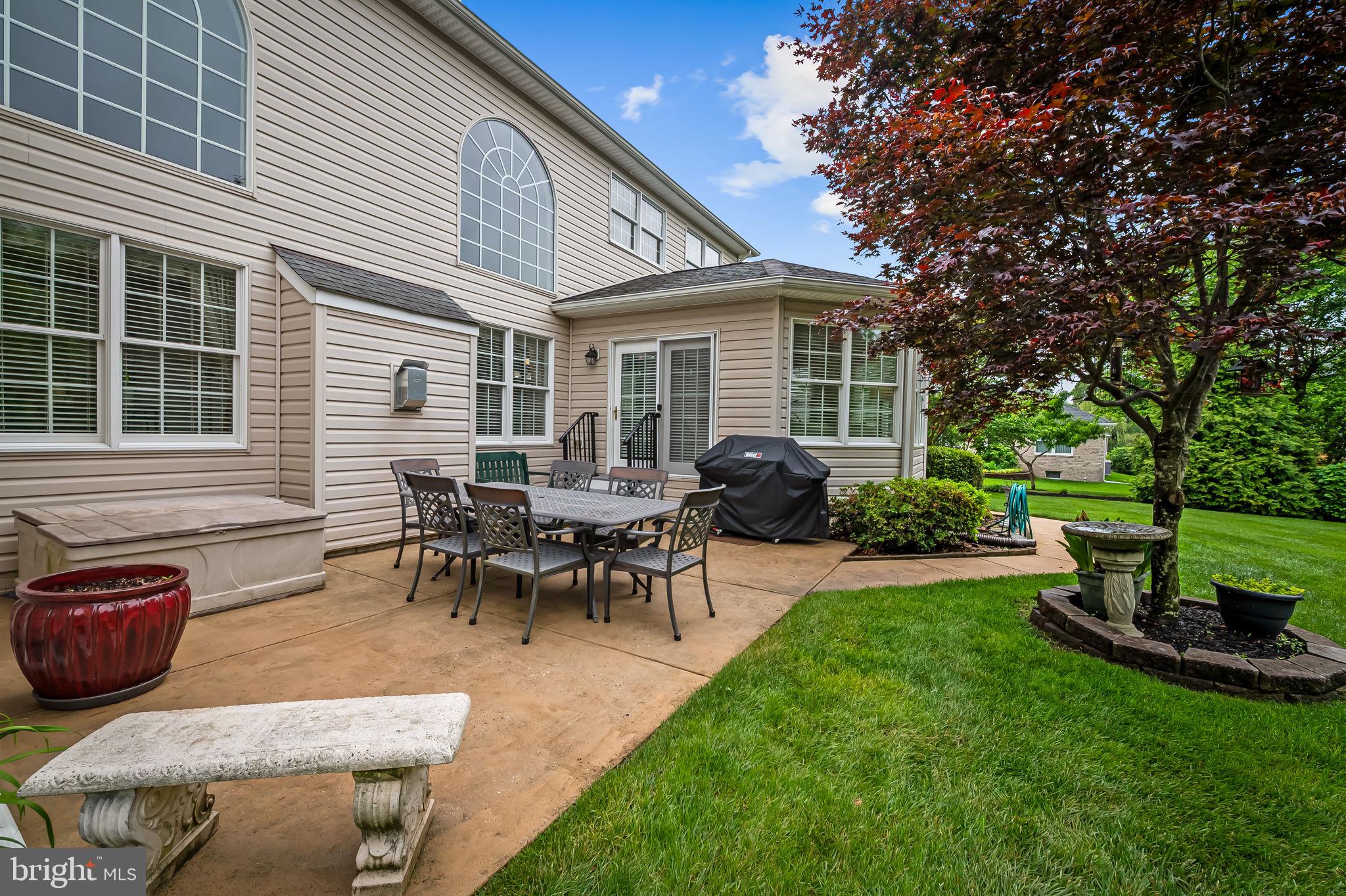 THE ESTATES AT CEDARDAY - Residential