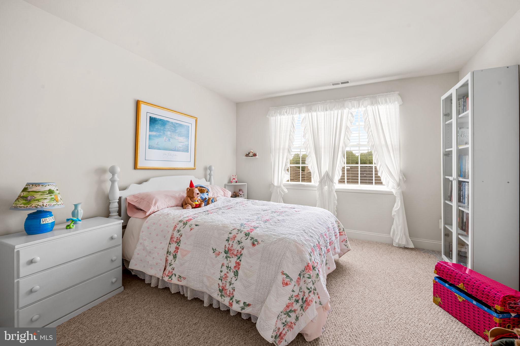 THE ESTATES AT CEDARDAY - Residential