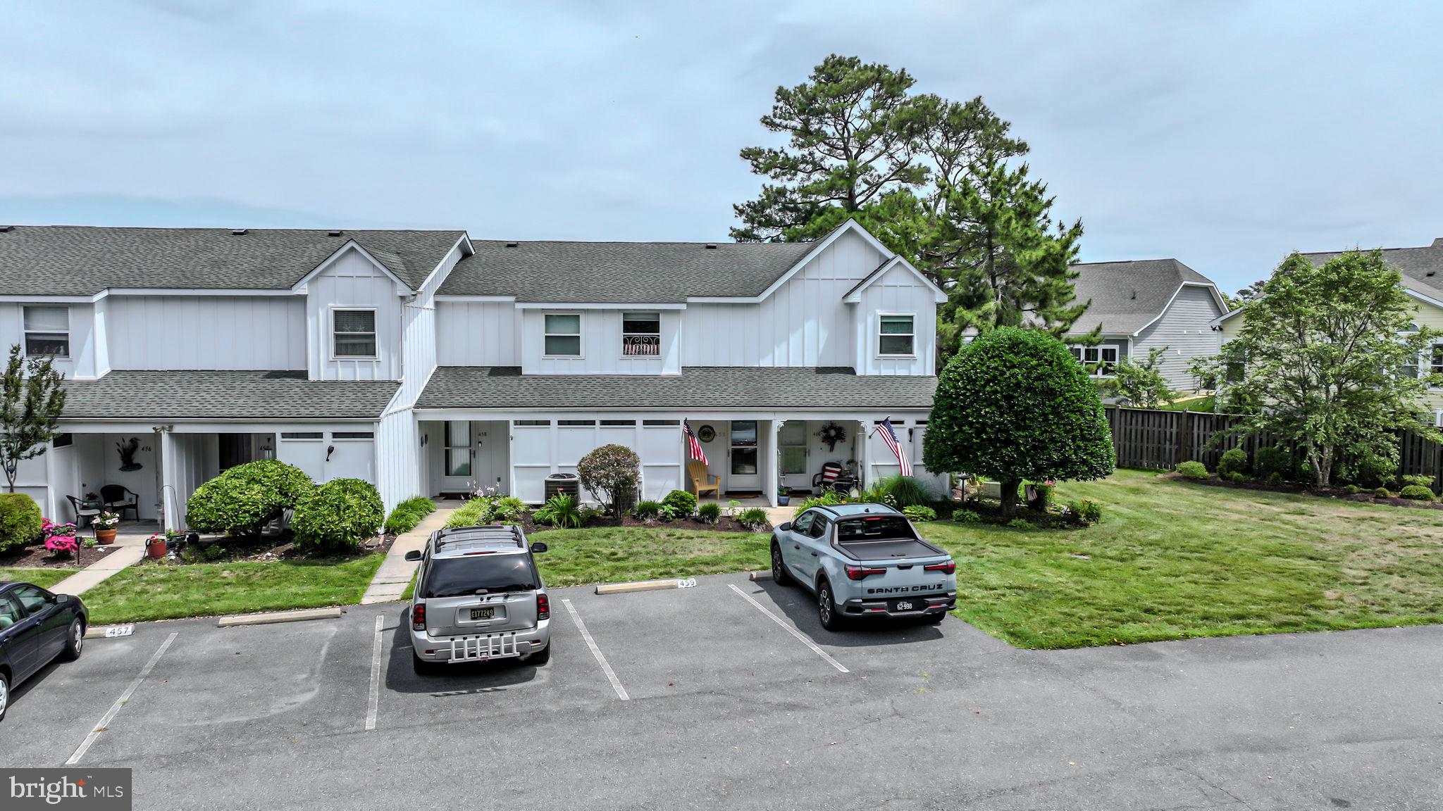 MALLARD LAKES - Residential