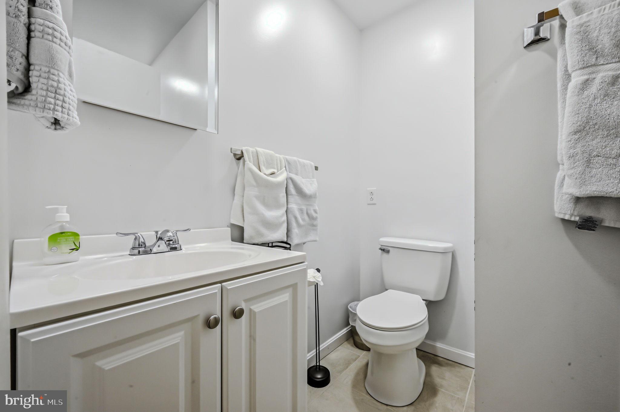 MALLARD LAKES - Residential