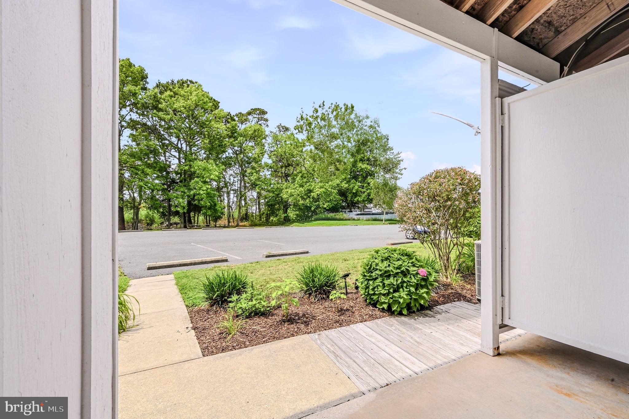 MALLARD LAKES - Residential