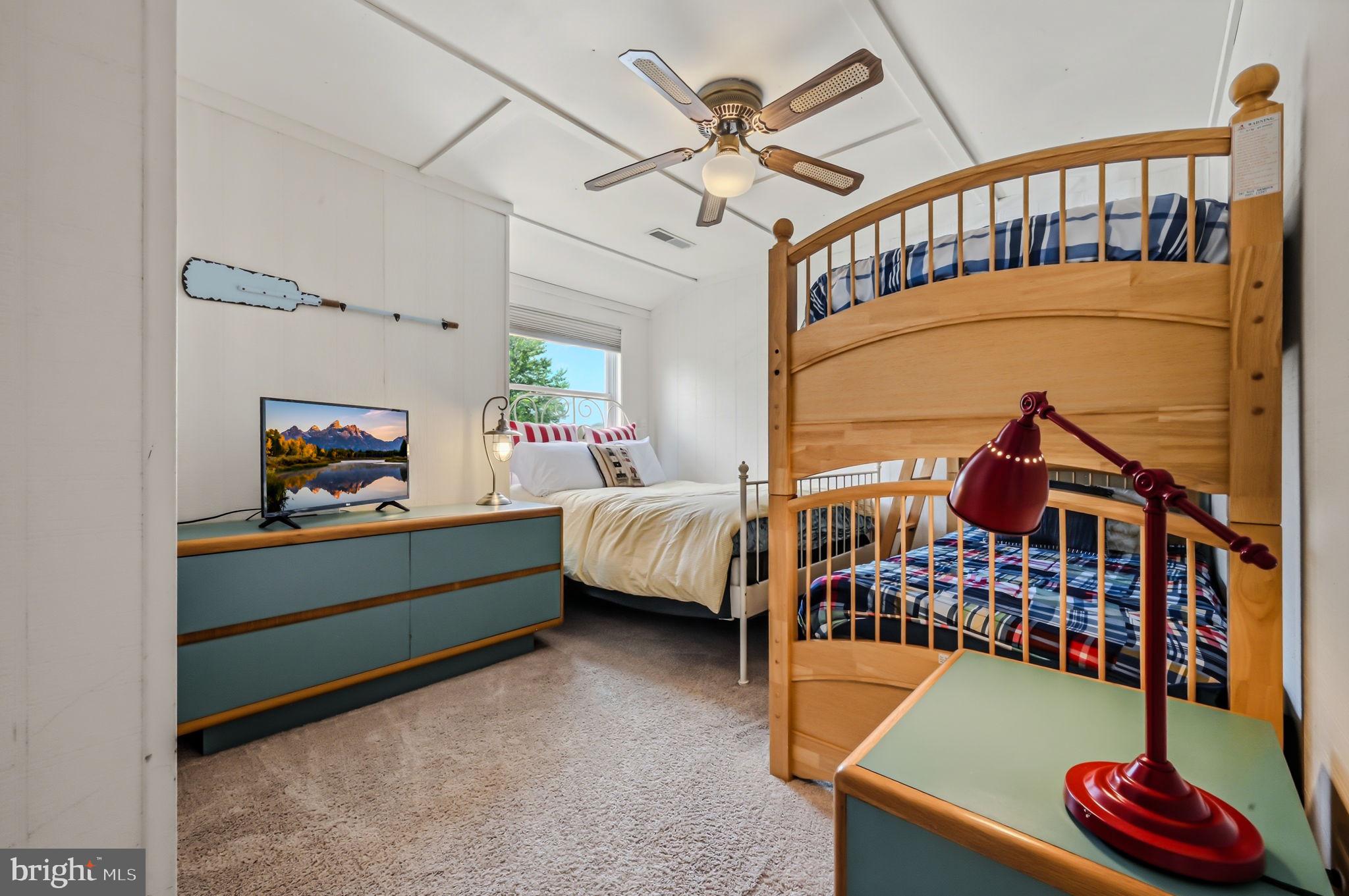 MALLARD LAKES - Residential