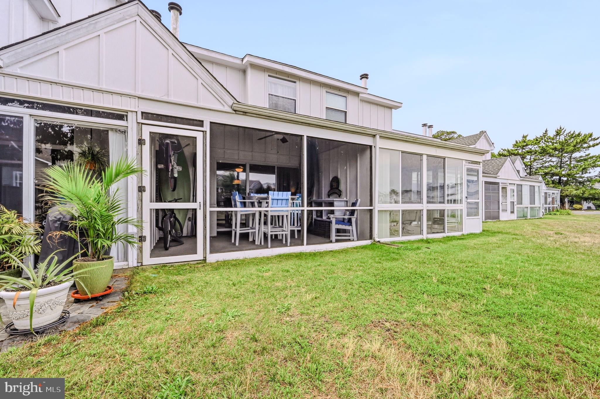 MALLARD LAKES - Residential