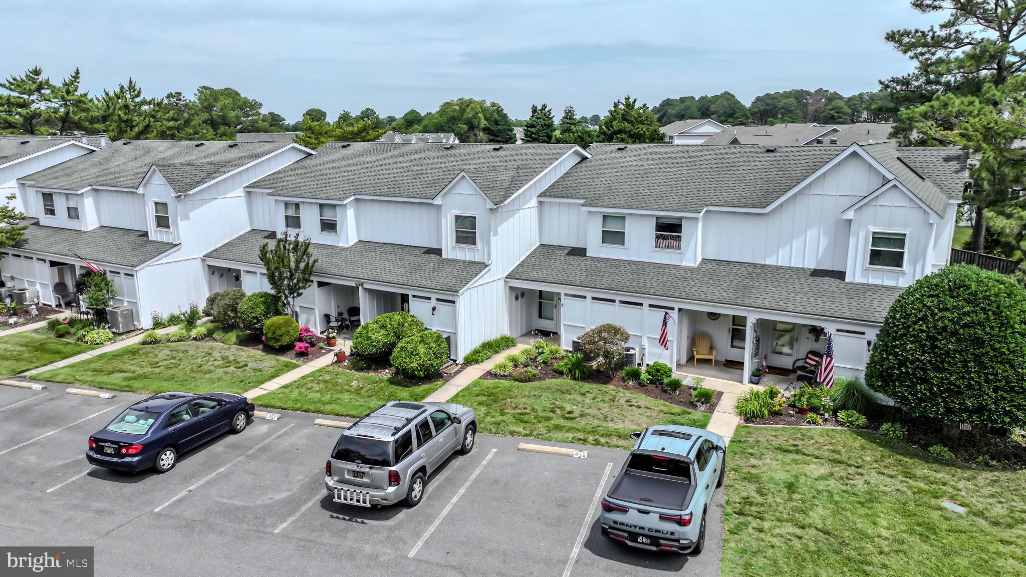MALLARD LAKES - Residential