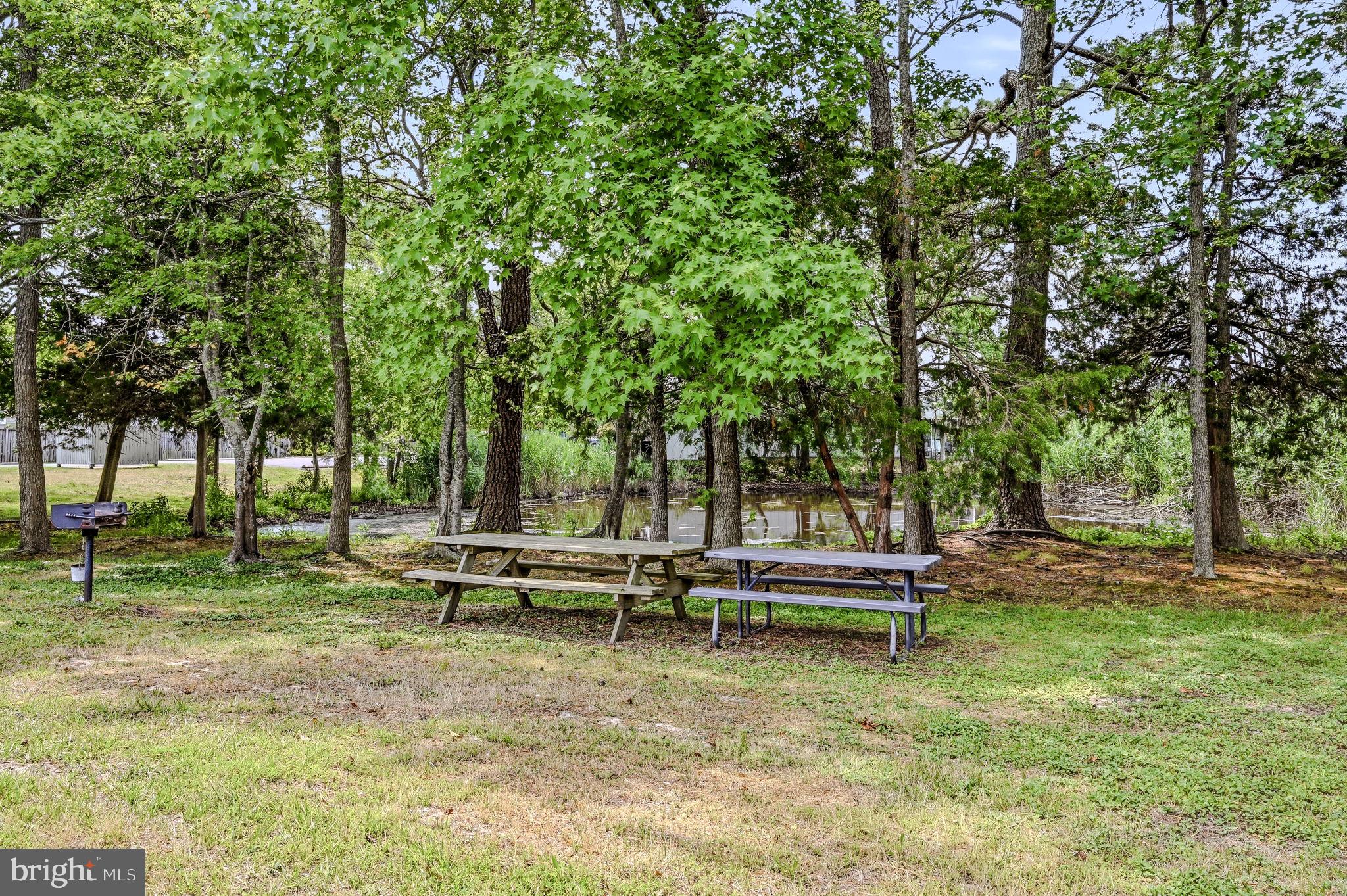 MALLARD LAKES - Residential