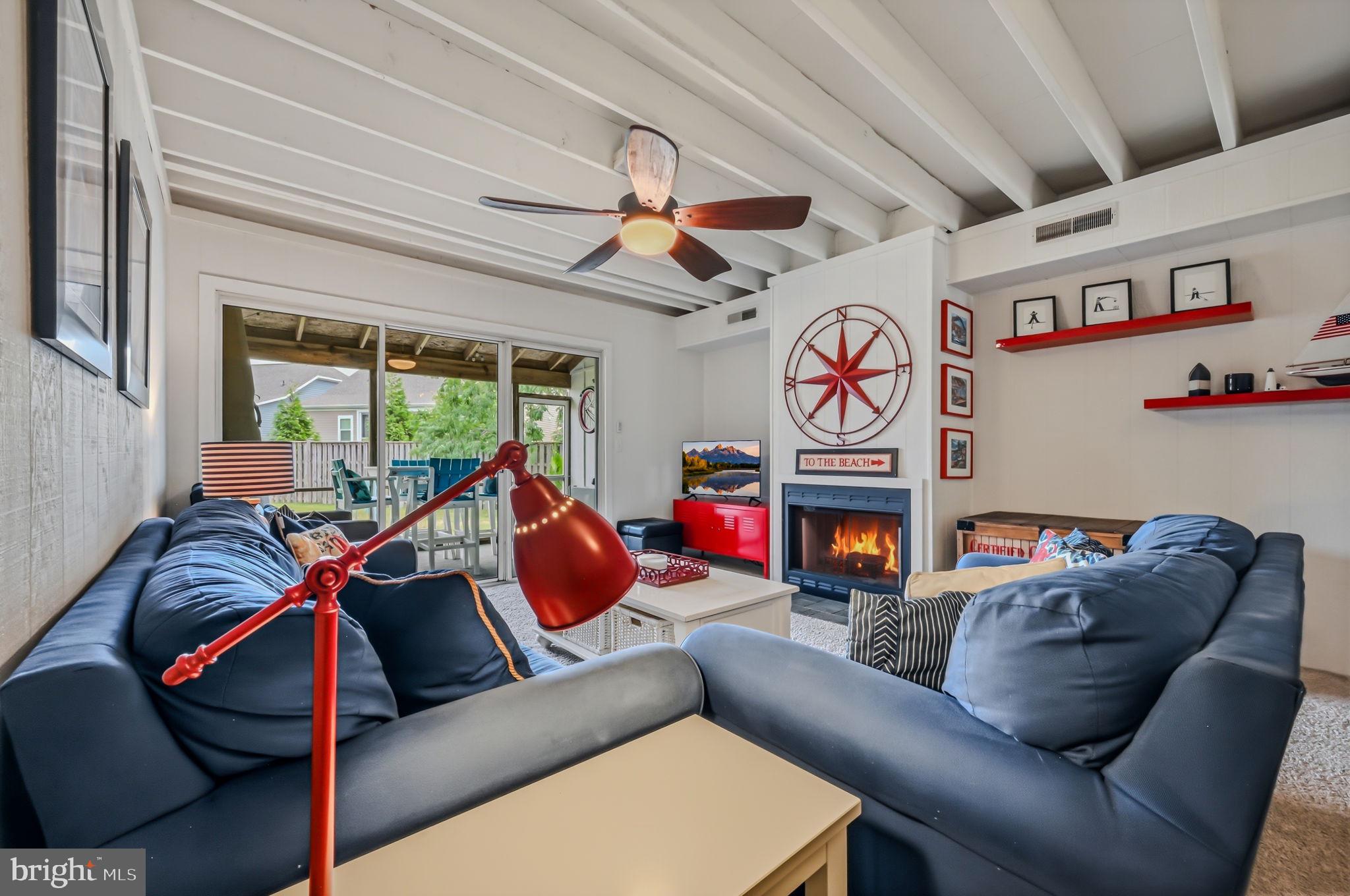 MALLARD LAKES - Residential