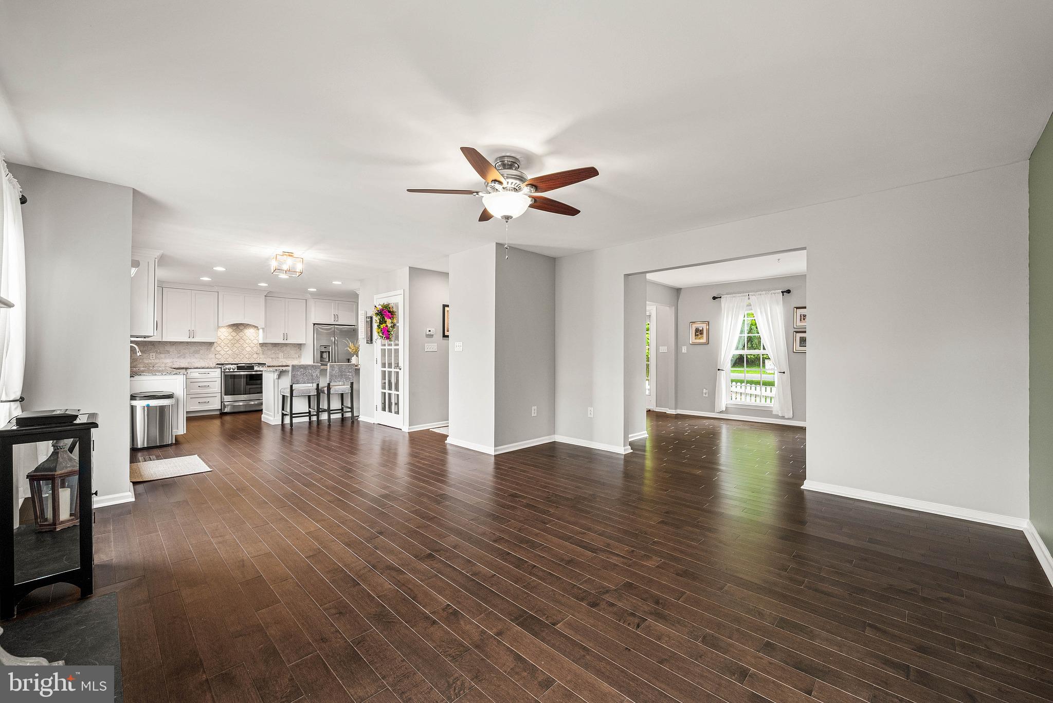 NEW DALEVILLE - Residential