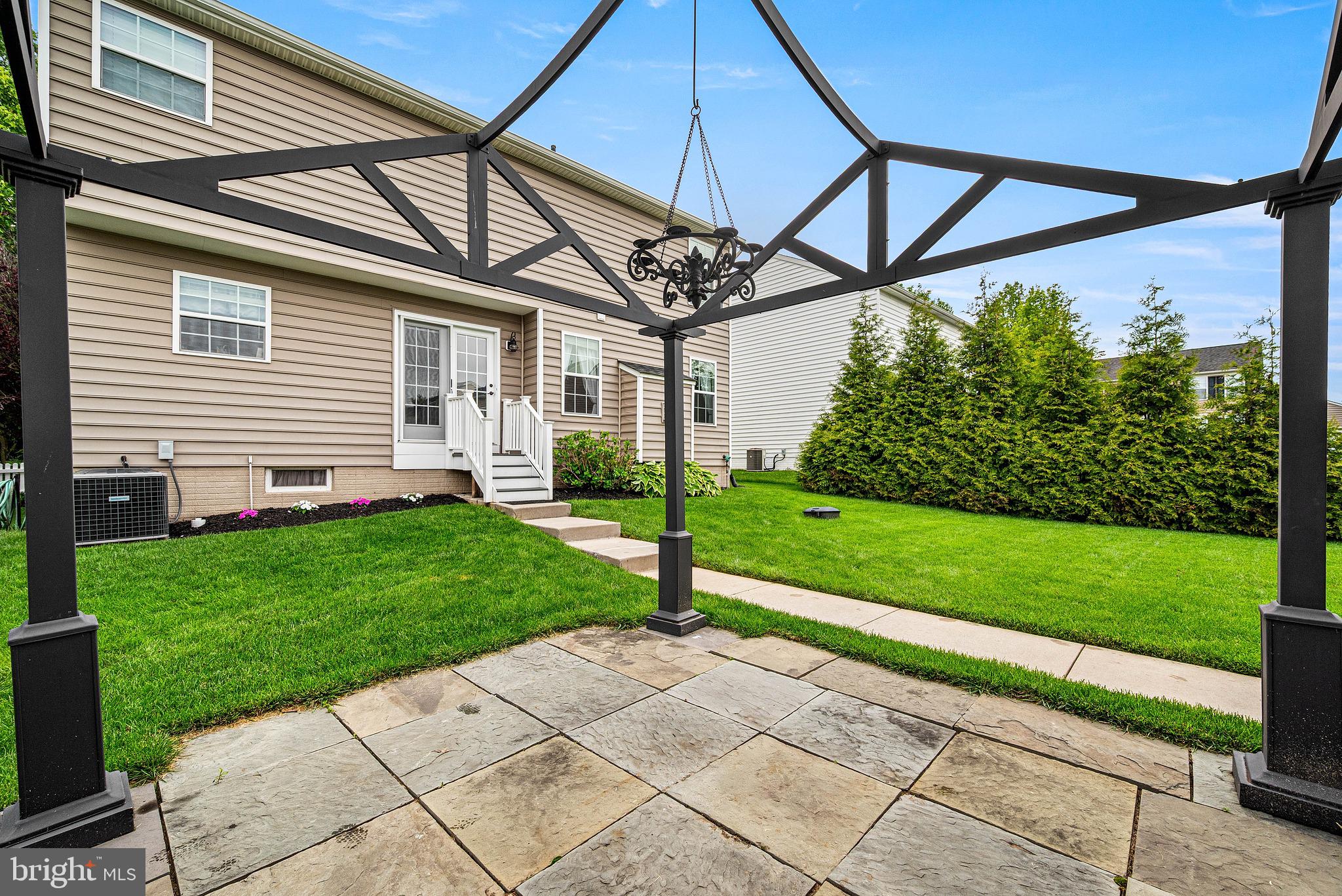 NEW DALEVILLE - Residential