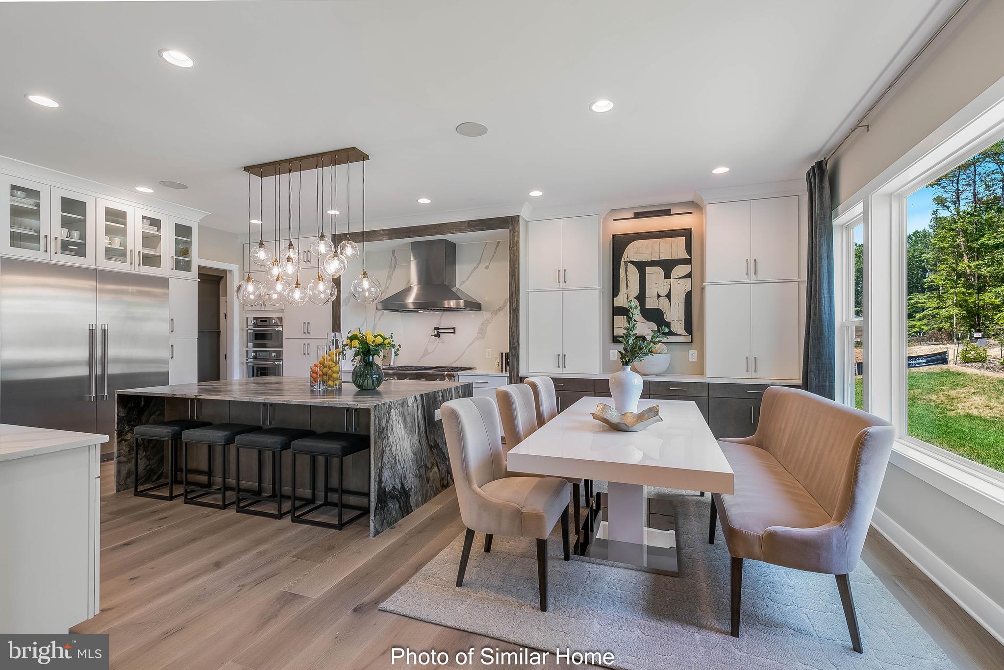 FAIRFAX - Residential