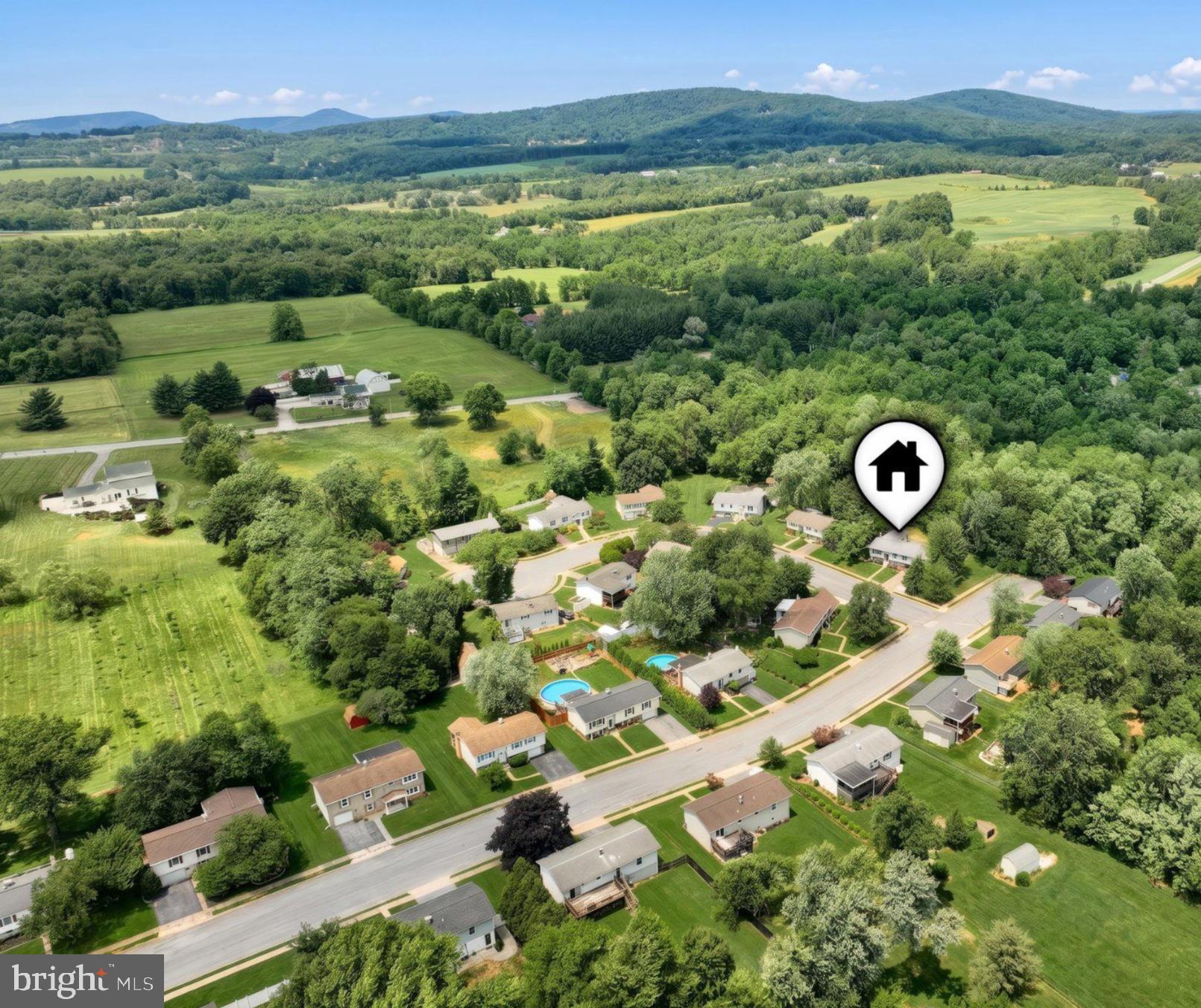DELWOOD MANOR - Residential