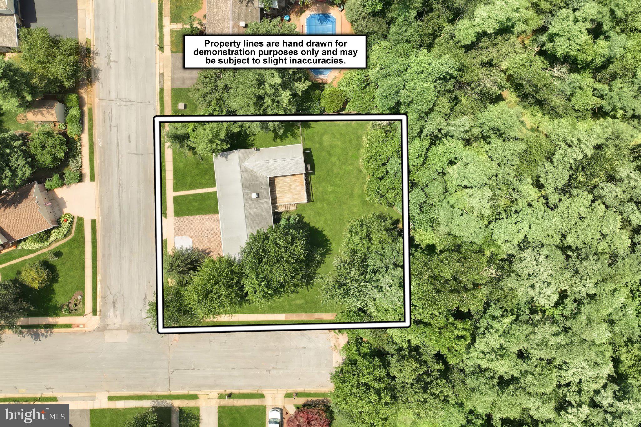 DELWOOD MANOR - Residential